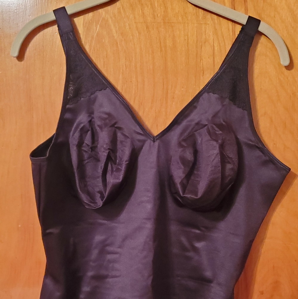 Ruby Ribbon 46 pin up cami